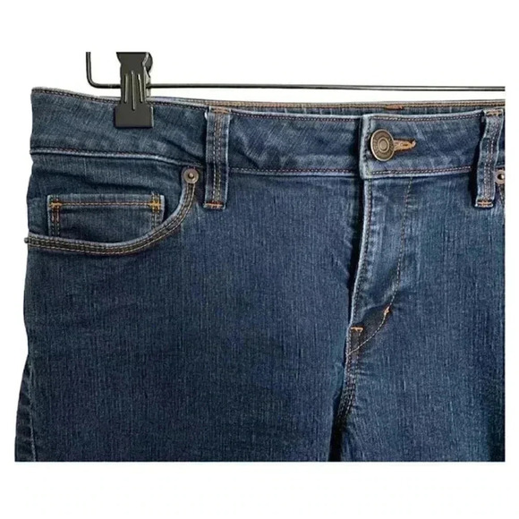 Ladies Loft Jeans in Curvy Crop Style - Size 30/10 - Picture 5 of 7
